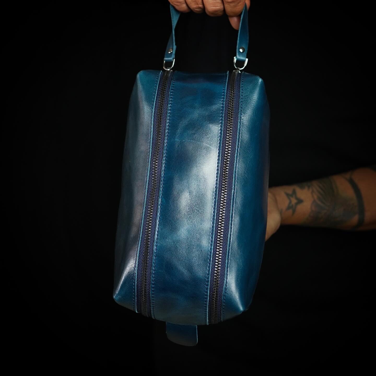 DOPP KIT DOUBLE ZIPPER | BLUE