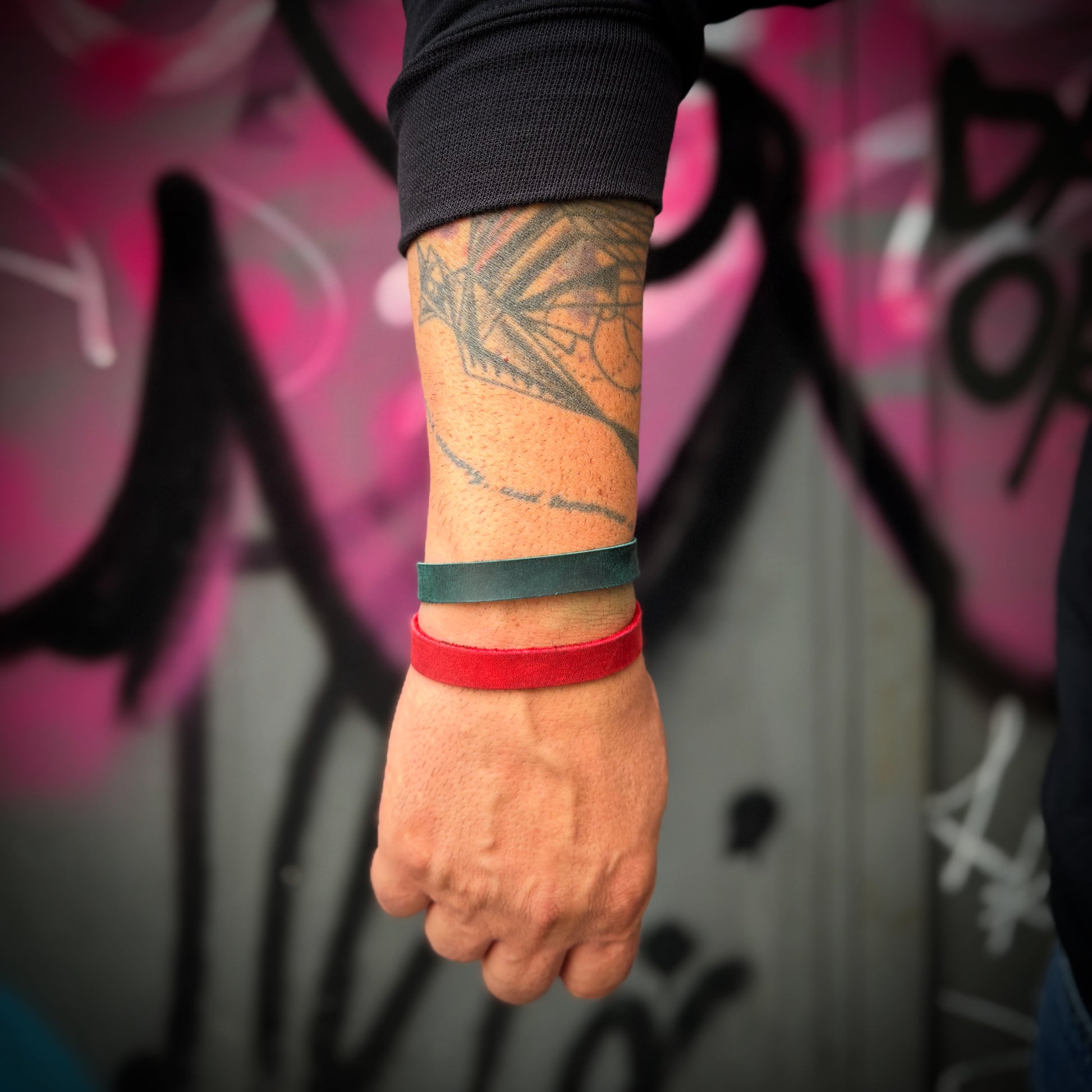 BRACELET