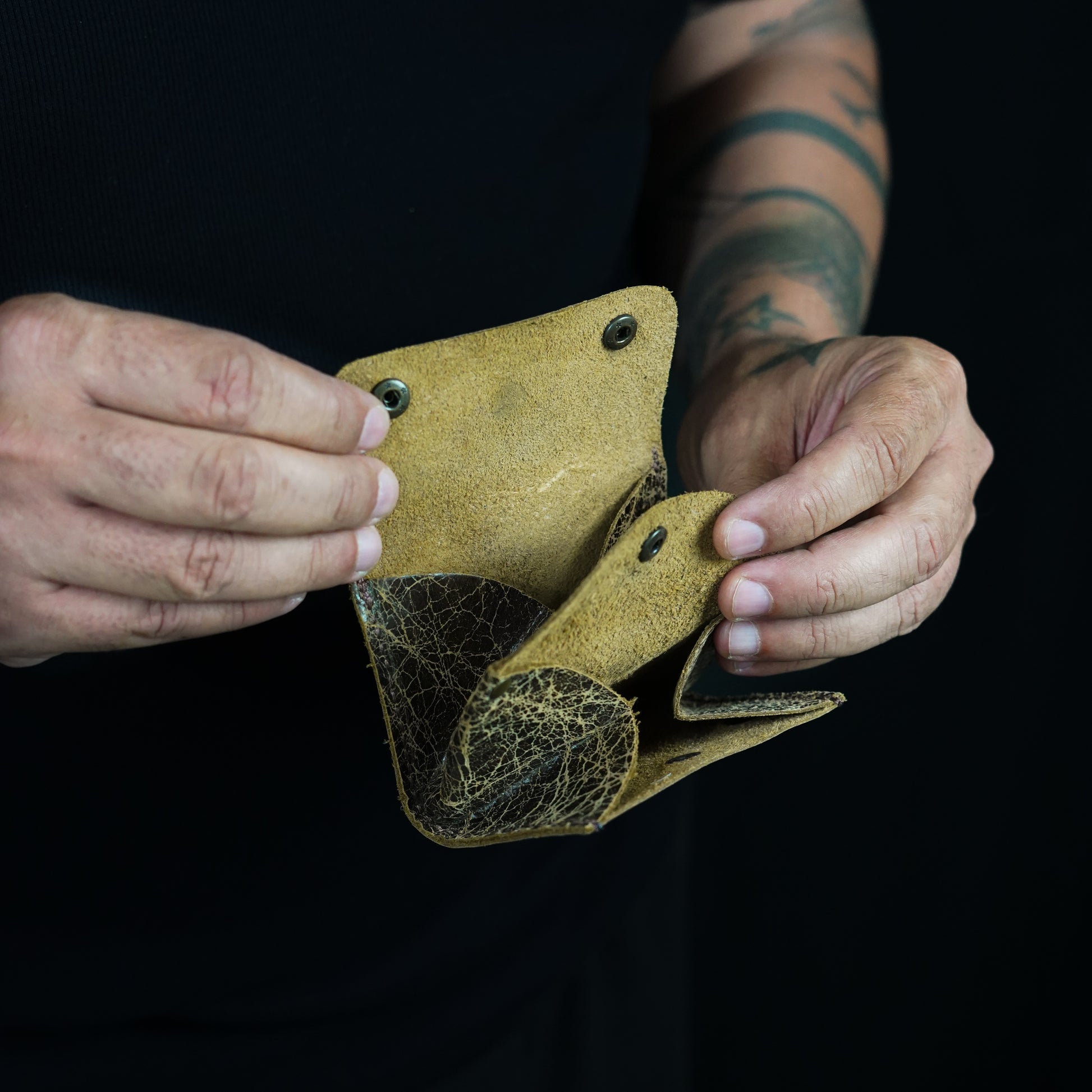POUCH