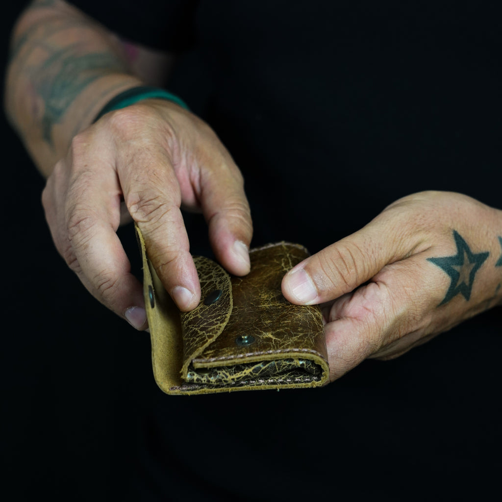 POUCH