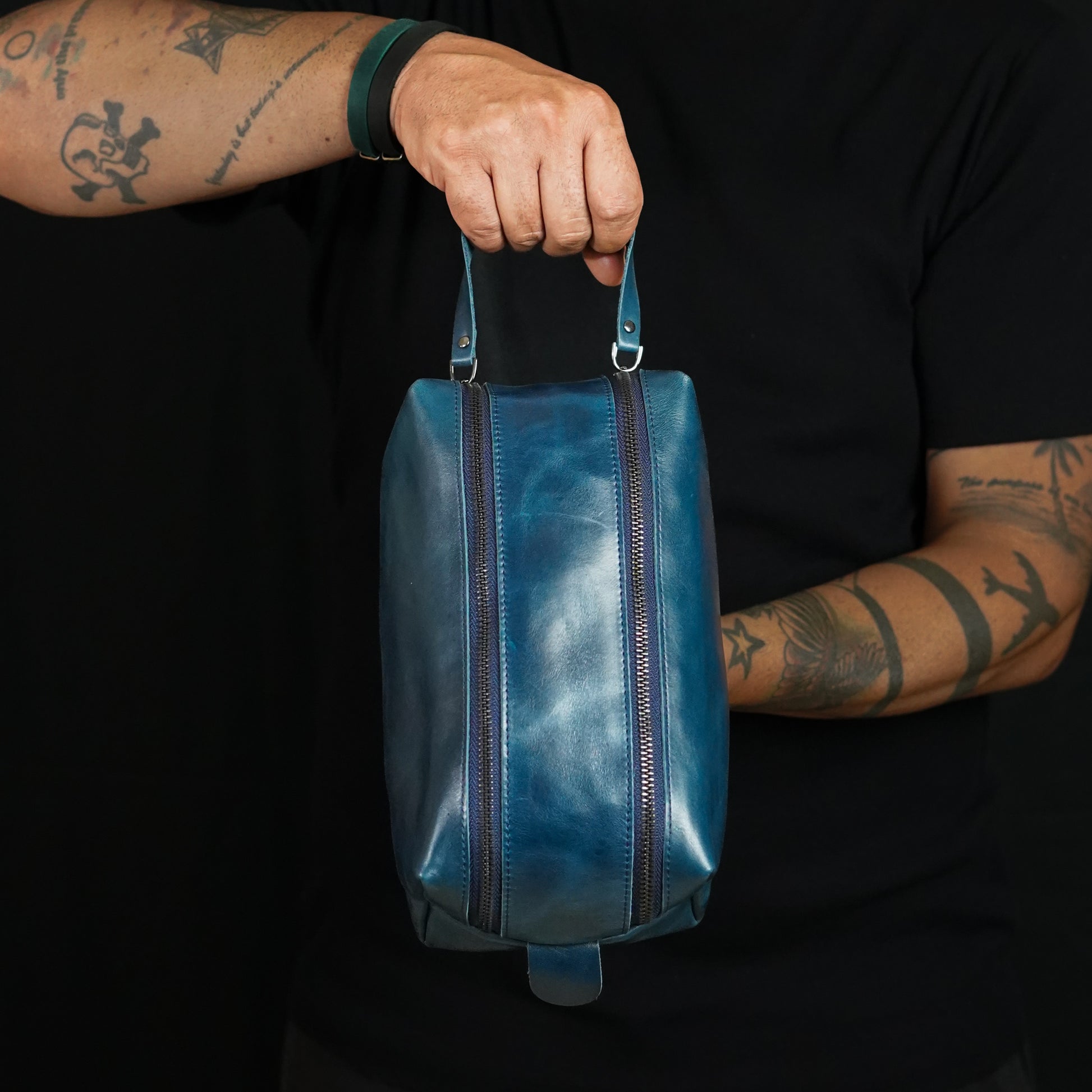 DOPP KIT DOUBLE ZIPPER | BLUE