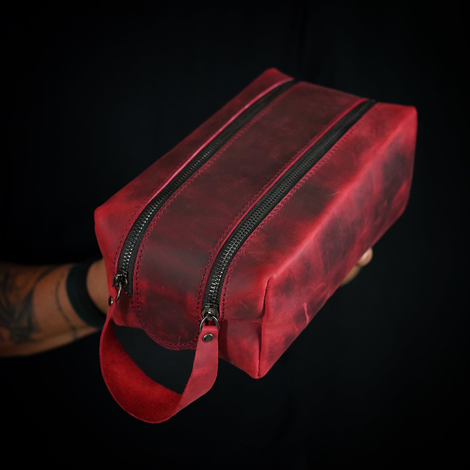 DOPP KIT DOUBLE ZIPPER | RED