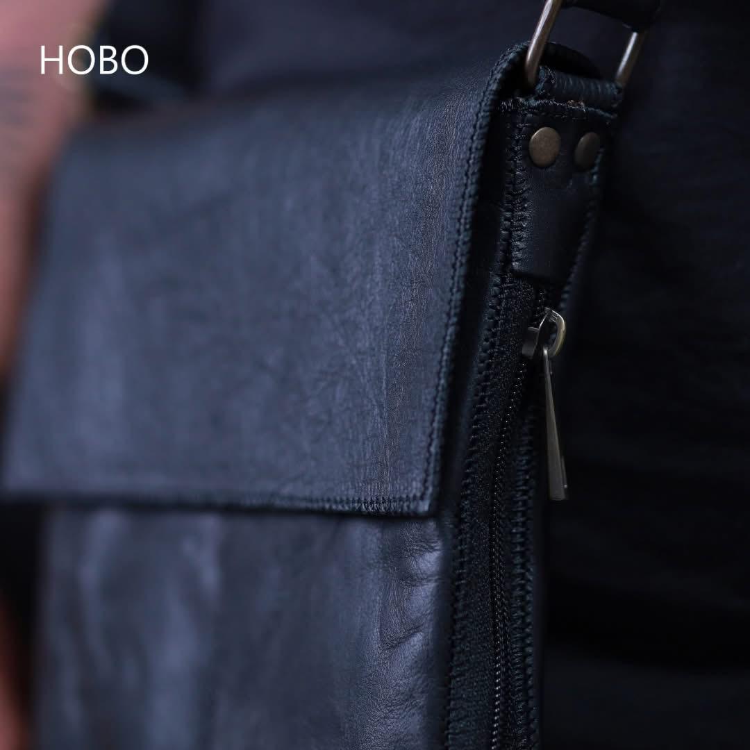 SHOULDER BAG | BLACK